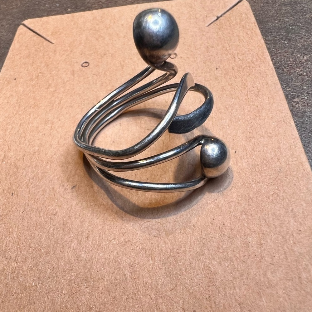 Spiral ring - Picture 2 of 4
